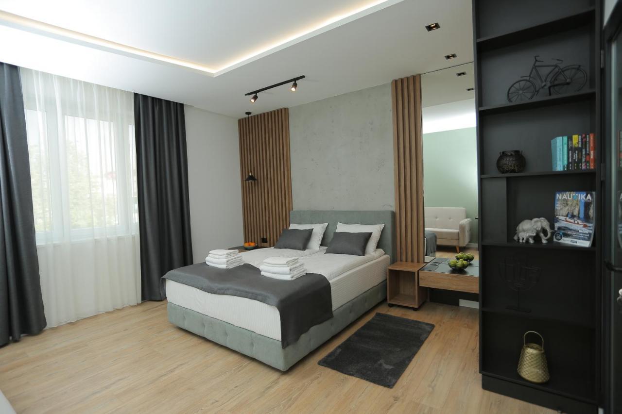 Bonanza Apartments Ni Eksteriør billede