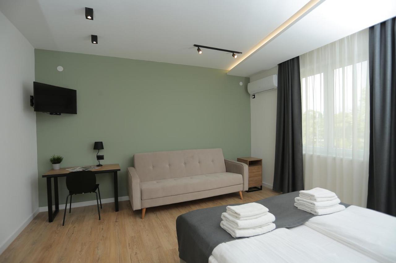 Bonanza Apartments Ni Eksteriør billede