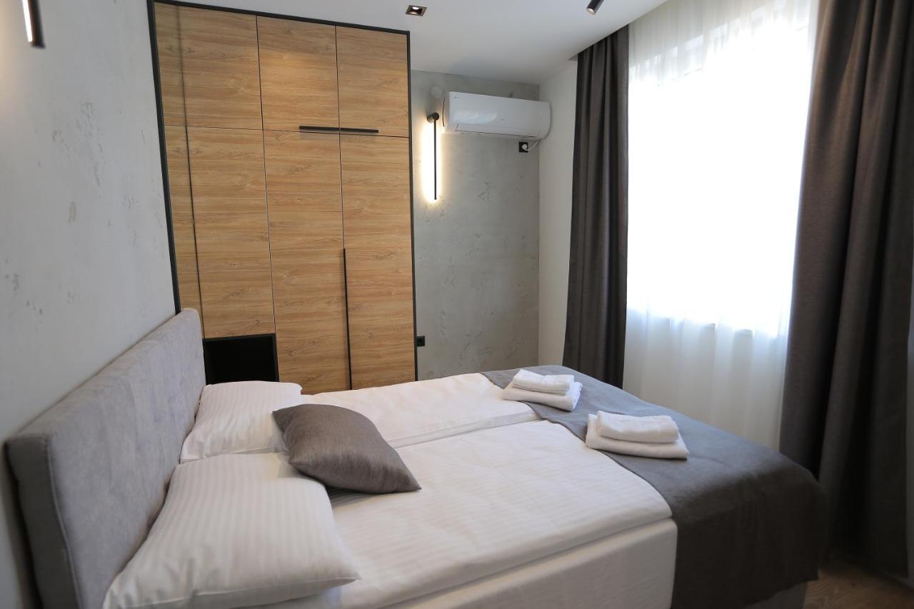 Bonanza Apartments Ni Eksteriør billede