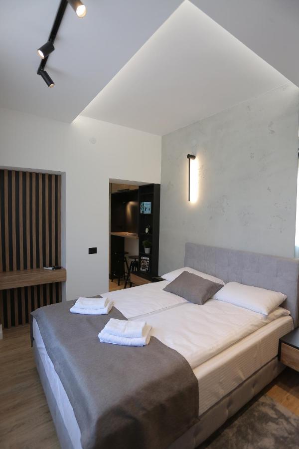 Bonanza Apartments Ni Eksteriør billede